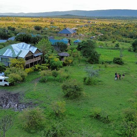Eco Mara Forest Camp Ololaimutiek Exterior foto